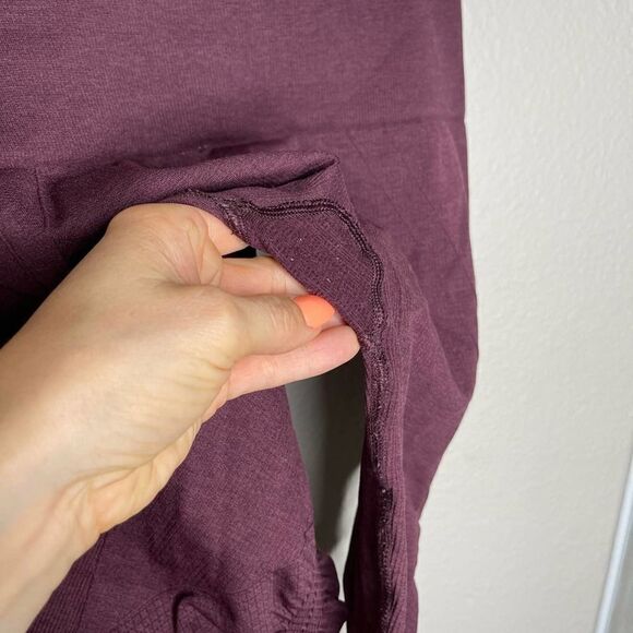 Lululemon In The Flow Crop II Heathered Bordeaux Drama Size 6 - Picture 11 of 11